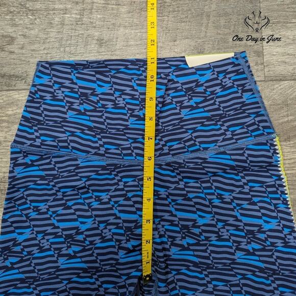 Offline by Aerie Goals High Rise Legging Size 7/8 - Picture 4 of 6